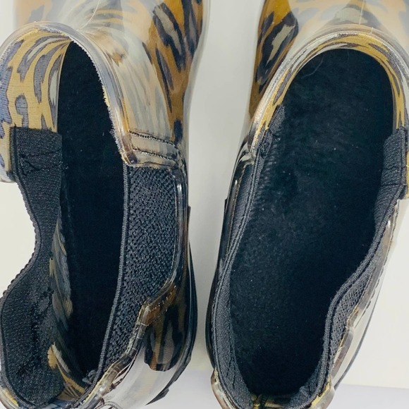 Seven7 Rain Boots Women's Size 10 Leopard Chelsea Water Resistant Ankle - Picture 5 of 9